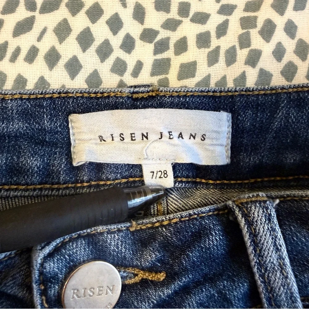 Risen | Classic Medium Wash Straight Leg Jeans - Picture 9 of 12